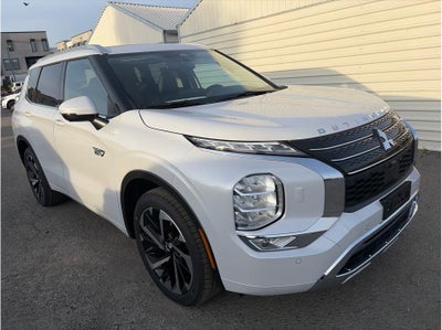 2025 Mitsubishi Outlander PHEV SEL