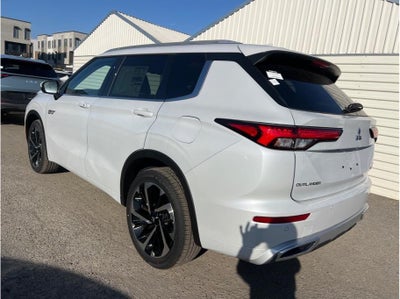 2025 Mitsubishi Outlander PHEV SEL
