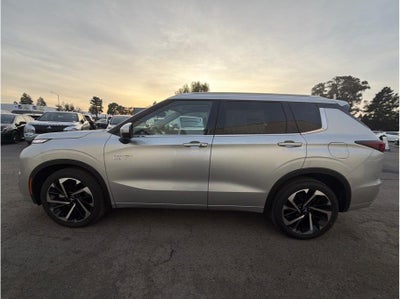 2025 Mitsubishi Outlander PHEV SEL