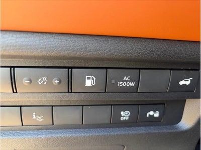 2025 Mitsubishi Outlander PHEV SEL Premium Package