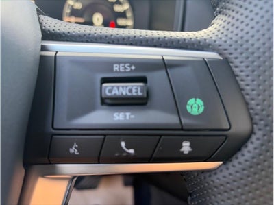 2025 Mitsubishi Outlander PHEV SEL Premium Package