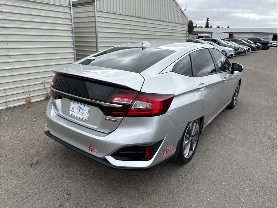 2018 Honda Clarity Plug-in Hybrid Sedan 4D