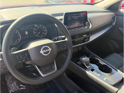 2025 Nissan Rogue SV Sport Utility 4D