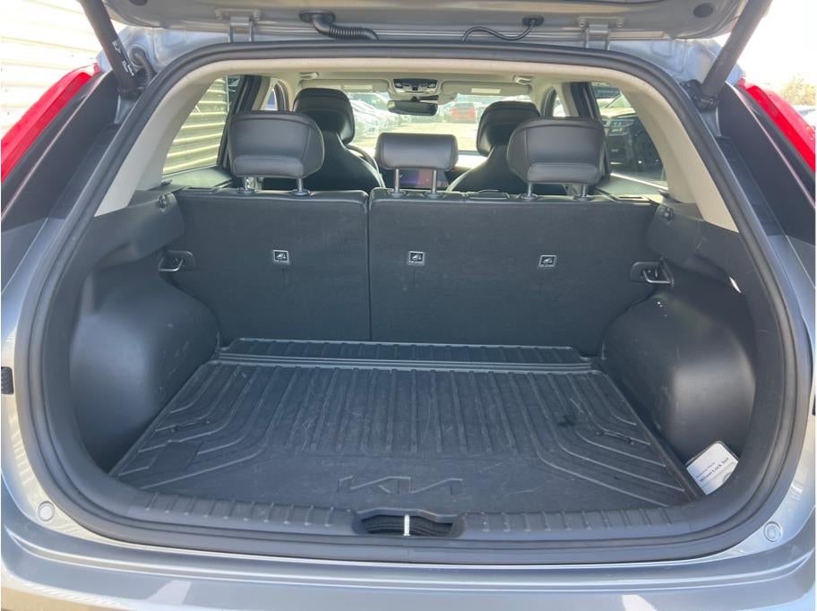 2024 Kia Niro SX Wagon 4D