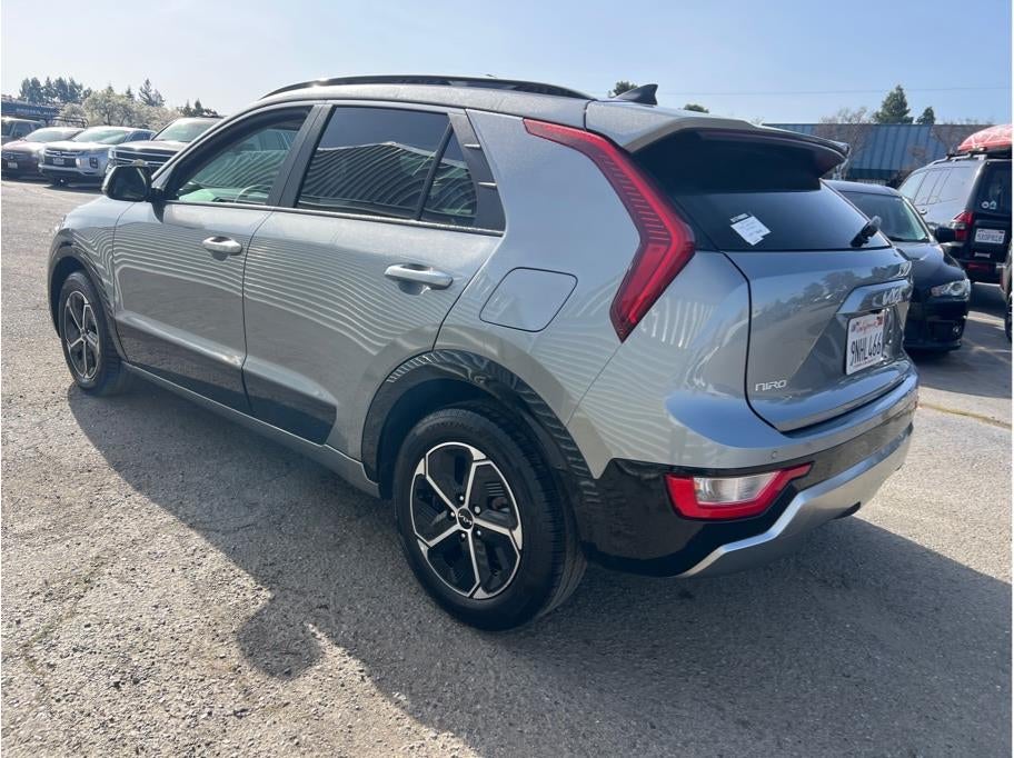 2024 Kia Niro SX Wagon 4D