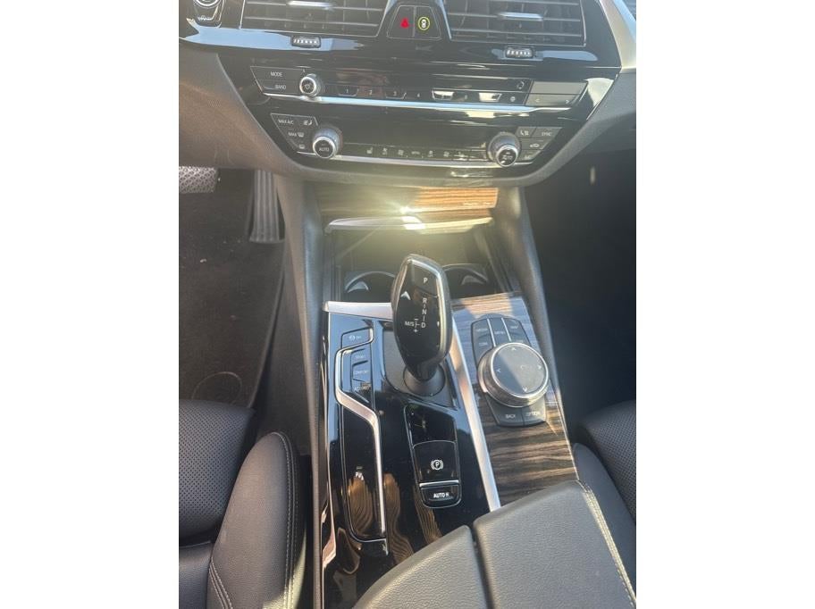 2023 BMW 5 Series 530i Sedan 4D