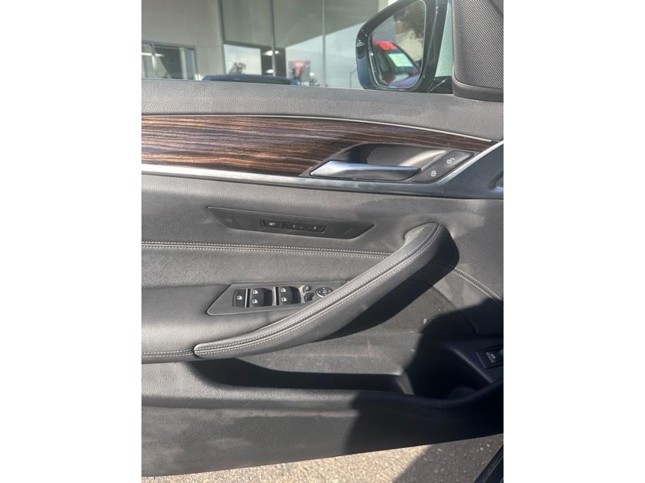 2023 BMW 5 Series 530i Sedan 4D