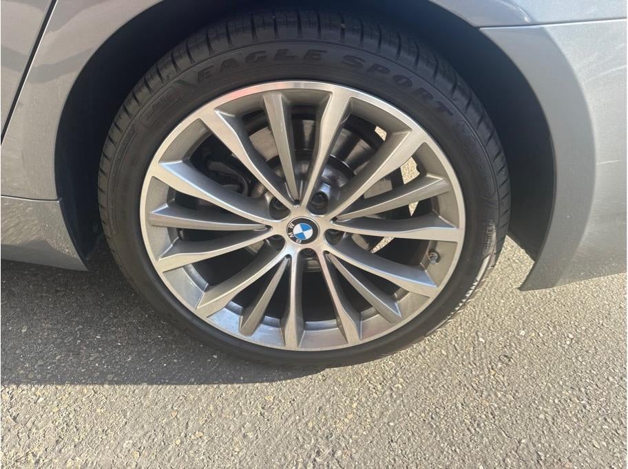 2023 BMW 5 Series 530i Sedan 4D
