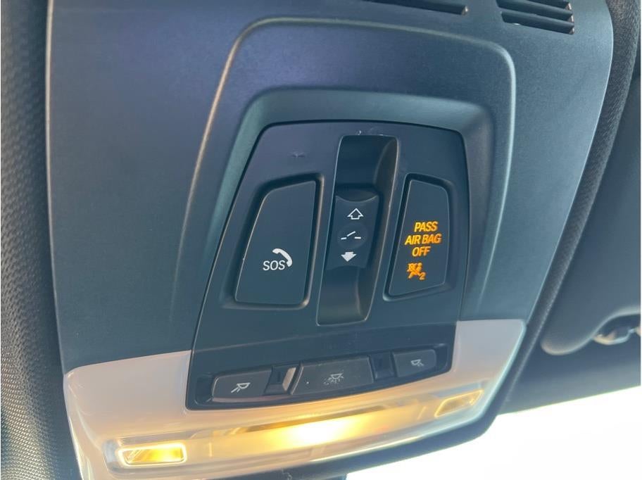2018 BMW 3 Series 330i Sedan 4D