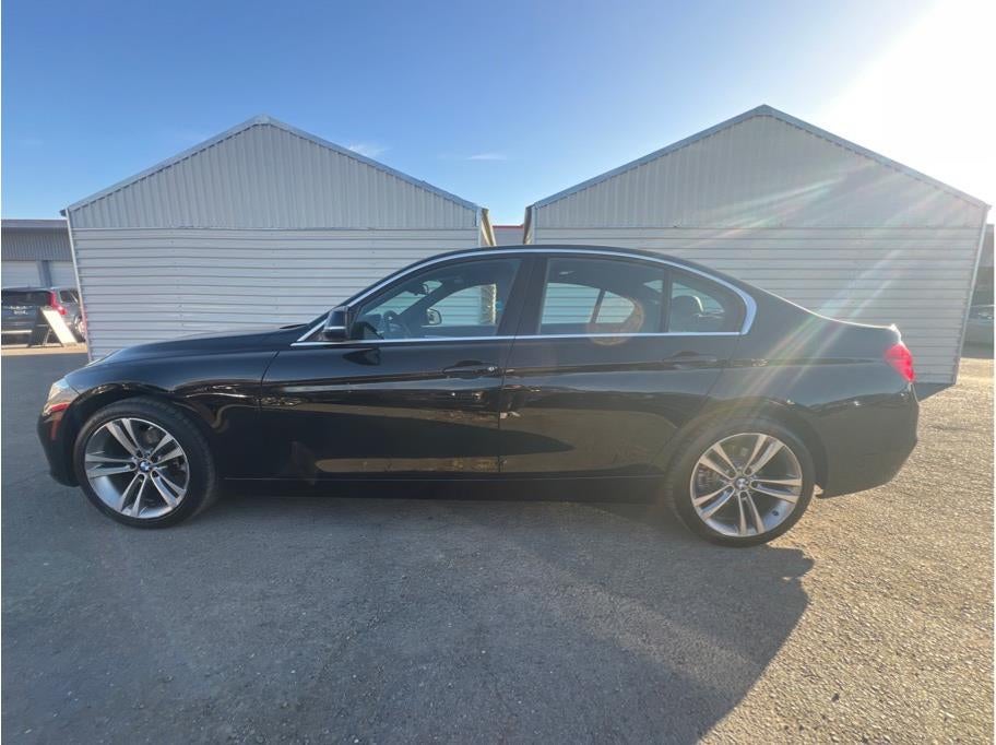 2018 BMW 3 Series 330i Sedan 4D