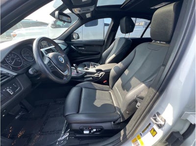 2018 BMW 3 Series 330e iPerformance Sedan 4D