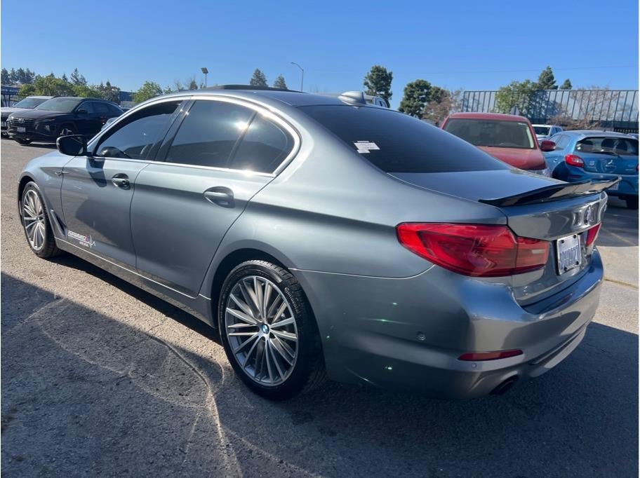 2019 BMW 5 Series 530i Sedan 4D