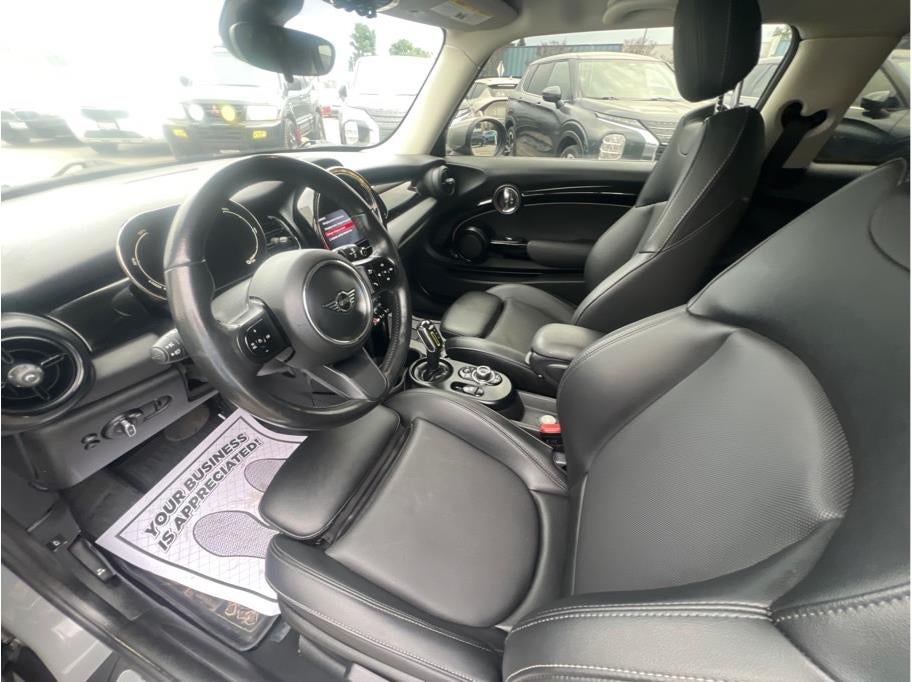 2022 MINI Hardtop 2 Door Cooper SE Hatchback 2D