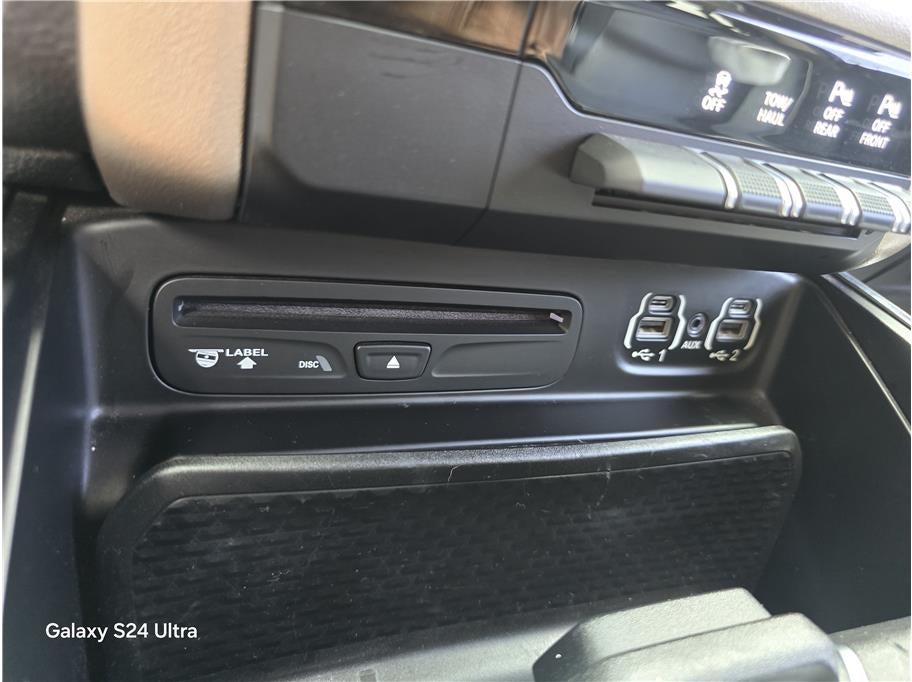 2019 RAM 1500 Crew Cab Laramie Pickup 4D 5 1/2 ft