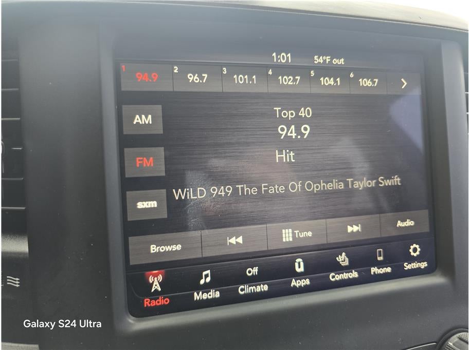 2019 RAM 1500 Crew Cab Laramie Pickup 4D 5 1/2 ft