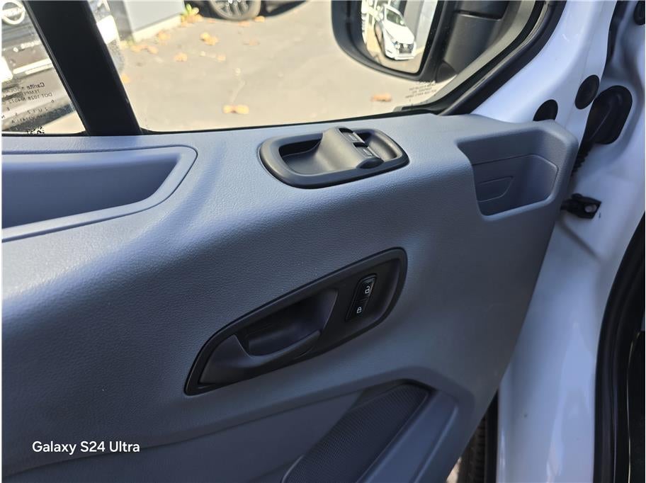 2016 Ford Transit 150 Wagon XL w/Low Roof w/60/40 Side Door Van 3D