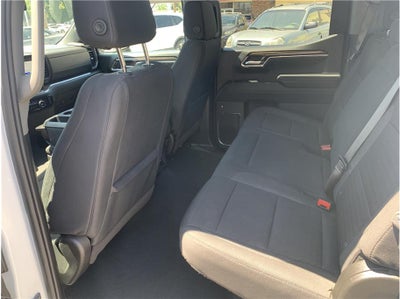 2025 Chevrolet Silverado 1500 Crew Cab LT Pickup 4D 5 3/4 ft