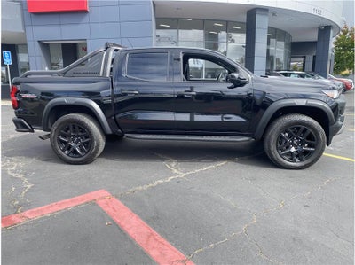 2025 Chevrolet Colorado Crew Cab Trail Boss Pickup 4D 5 ft