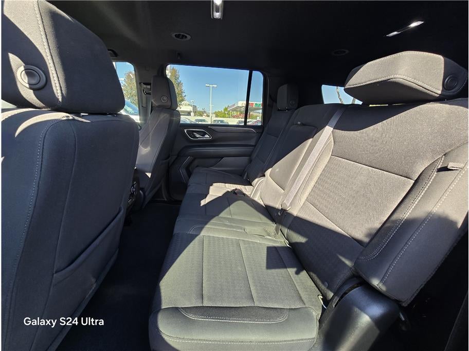 2021 Chevrolet Suburban LS Sport Utility 4D