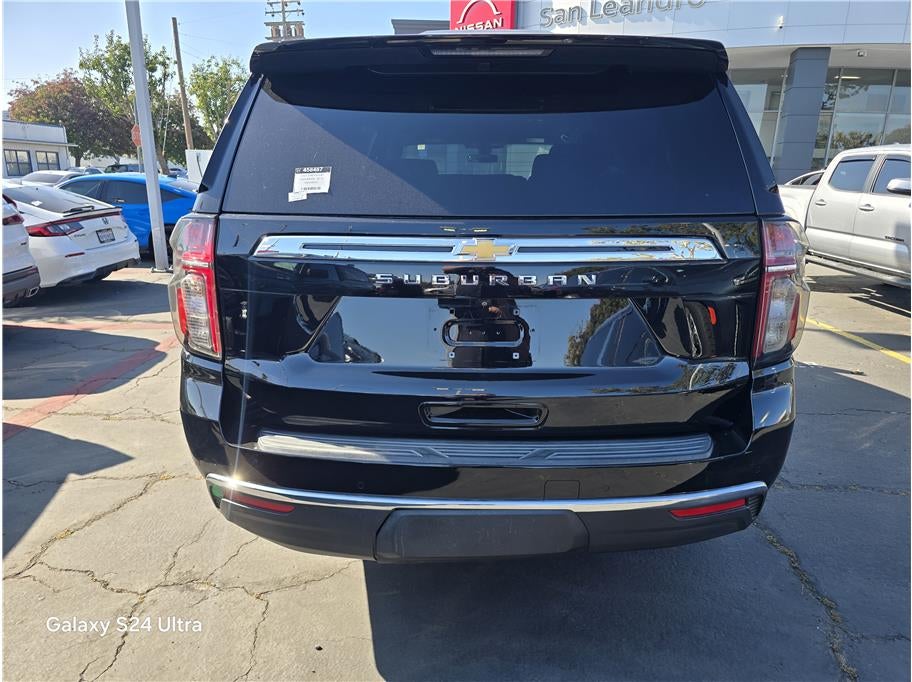 2021 Chevrolet Suburban LS Sport Utility 4D