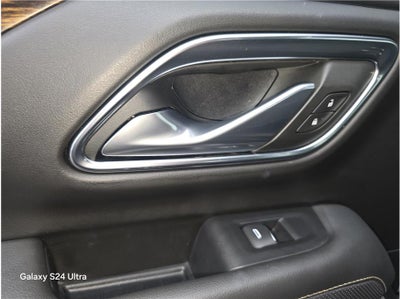 2023 Chevrolet Suburban Premier Sport Utility 4D