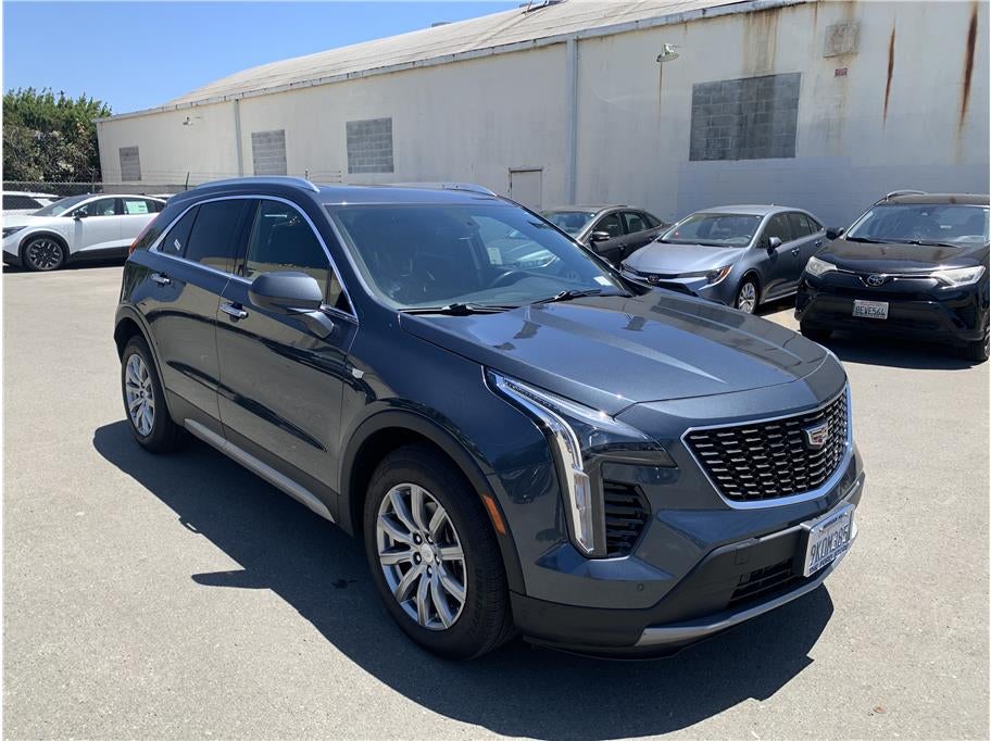 2019 Cadillac XT4 Premium Luxury Sport Utility 4D