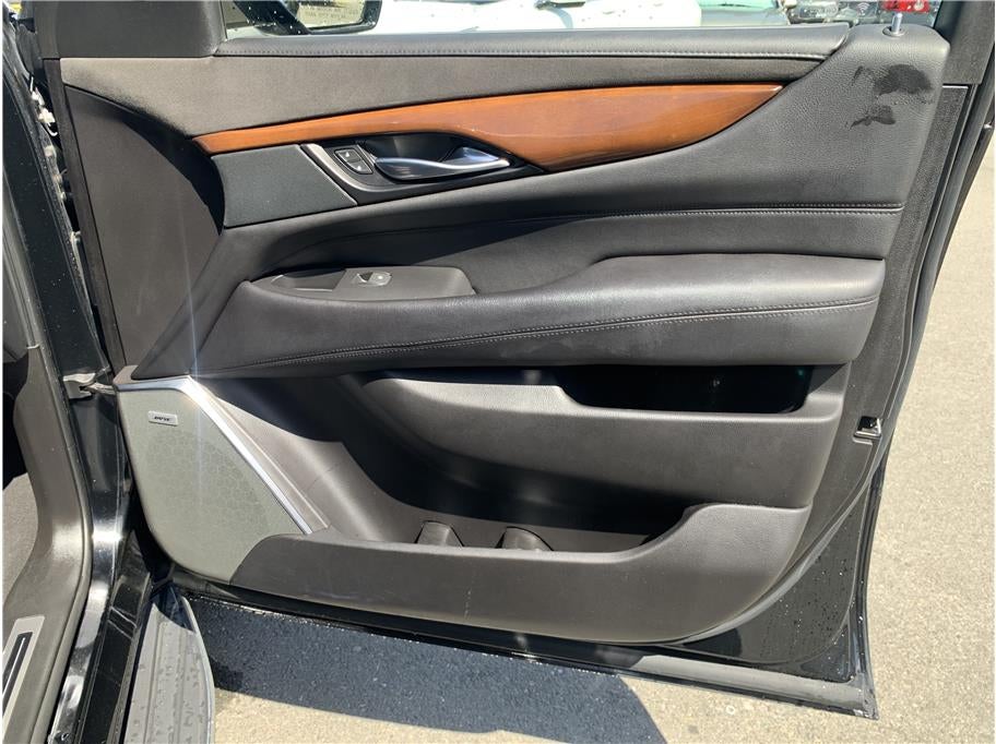2018 Cadillac Escalade Luxury Sport Utility 4D