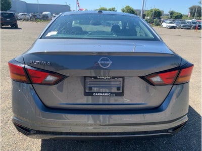2025 Nissan Altima 2.5 SV Sedan 4D