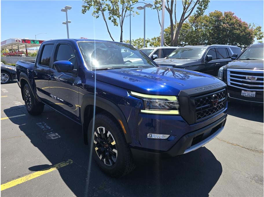 2022 Nissan Frontier Crew Cab PRO-X Pickup 4D 5 ft