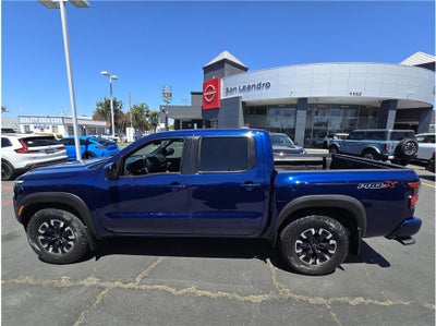 2022 Nissan Frontier Crew Cab PRO-X Pickup 4D 5 ft