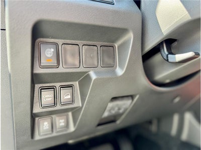 2025 Nissan Frontier Crew Cab PRO-4X Pickup 4D 5 ft