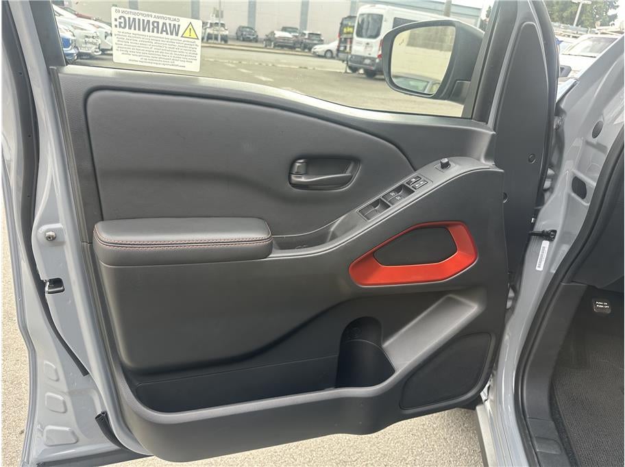 2026 Nissan Frontier Crew Cab PRO-4X Pickup 4D 5 ft