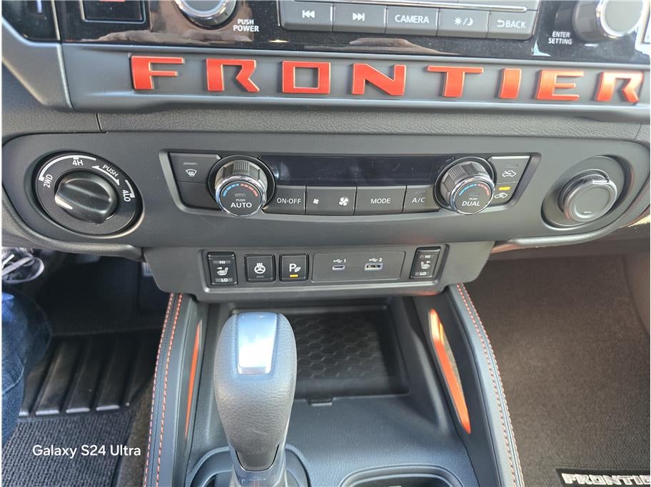 2026 Nissan Frontier Crew Cab SV Pickup 4D 6 ft