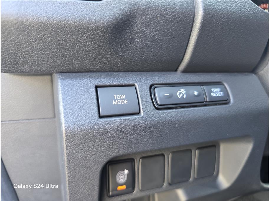 2026 Nissan Frontier Crew Cab SV Pickup 4D 6 ft