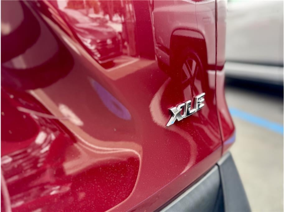 2020 Toyota RAV4 XLE Premium Sport Utility 4D