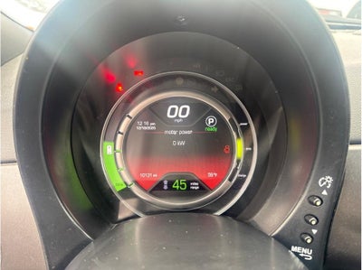 2019 FIAT 500e Hatchback 2D