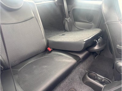 2019 FIAT 500e Hatchback 2D