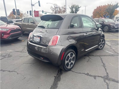 2019 FIAT 500e Hatchback 2D