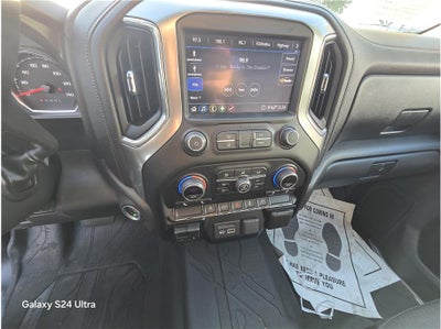 2020 Chevrolet Silverado 1500 Crew Cab LT Pickup 4D 5 3/4 ft