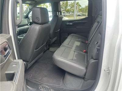 2024 GMC Sierra 1500 Crew Cab SLT Pickup 4D 5 3/4 ft