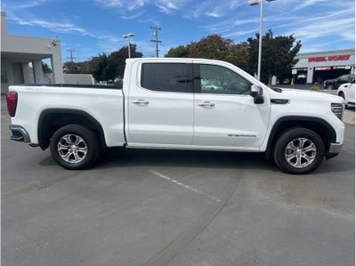 2024 GMC Sierra 1500 Crew Cab SLT Pickup 4D 5 3/4 ft