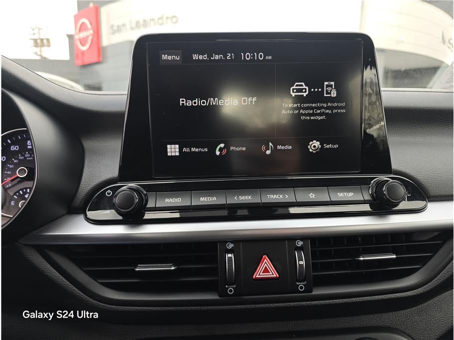 2023 Kia Forte LXS Sedan 4D