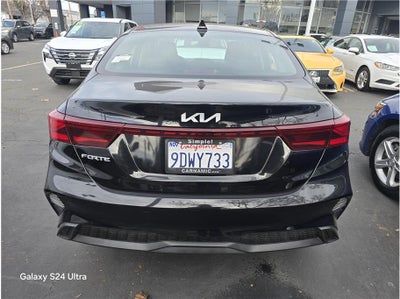 2023 Kia Forte LXS Sedan 4D