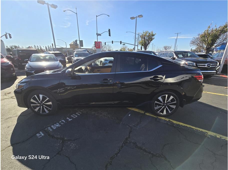 2025 Nissan Sentra SV Sedan 4D