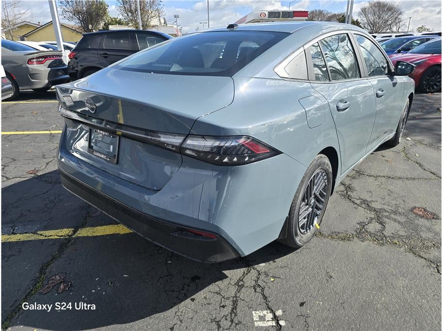 2026 Nissan Sentra SV Sedan 4D