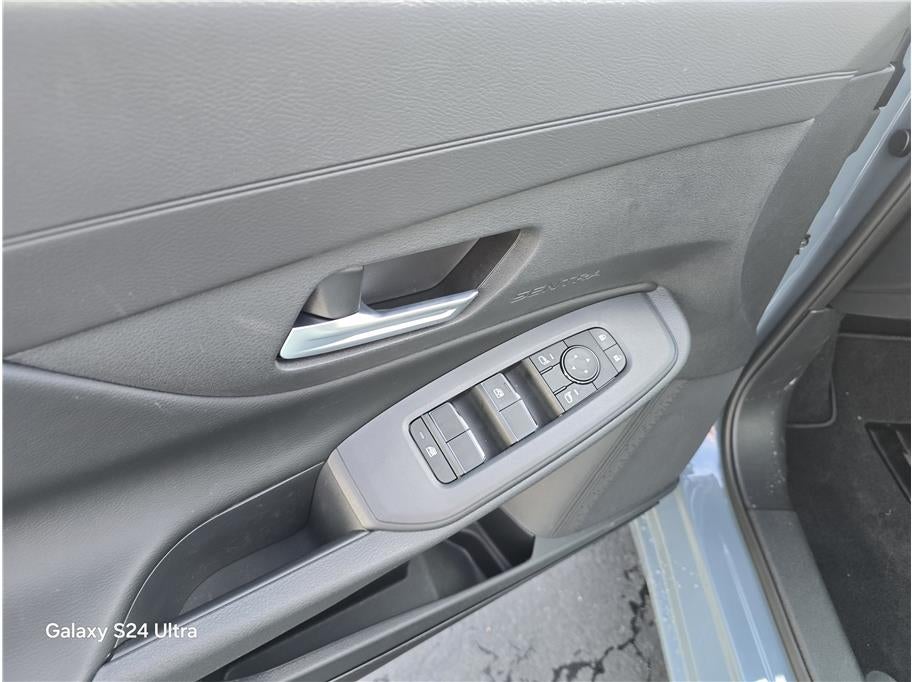 2026 Nissan Sentra SV Sedan 4D