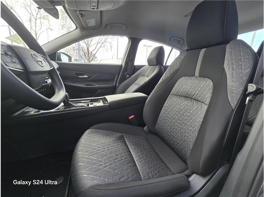 2026 Nissan Sentra SV Sedan 4D