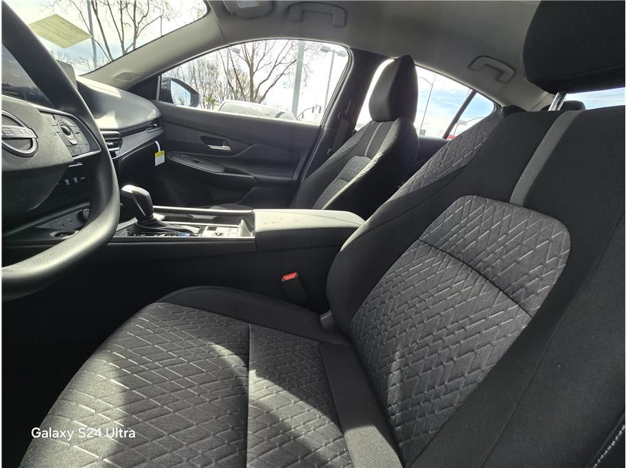 2026 Nissan Sentra SV Sedan 4D