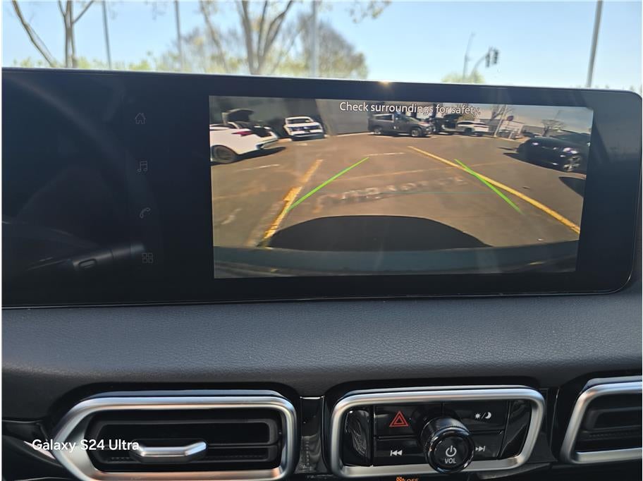 2026 Nissan Sentra SV Sedan 4D