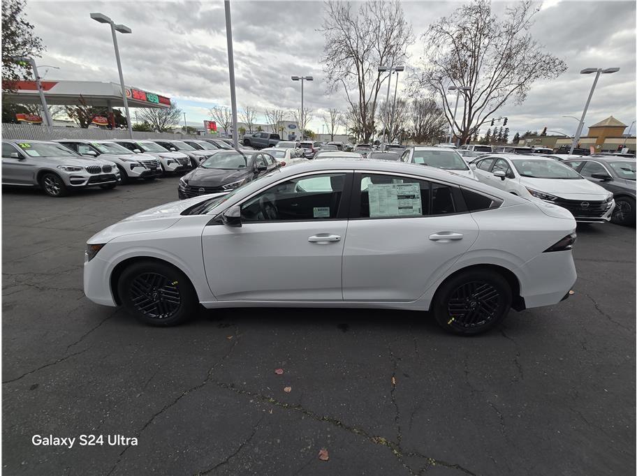 2026 Nissan Sentra SV Sedan 4D